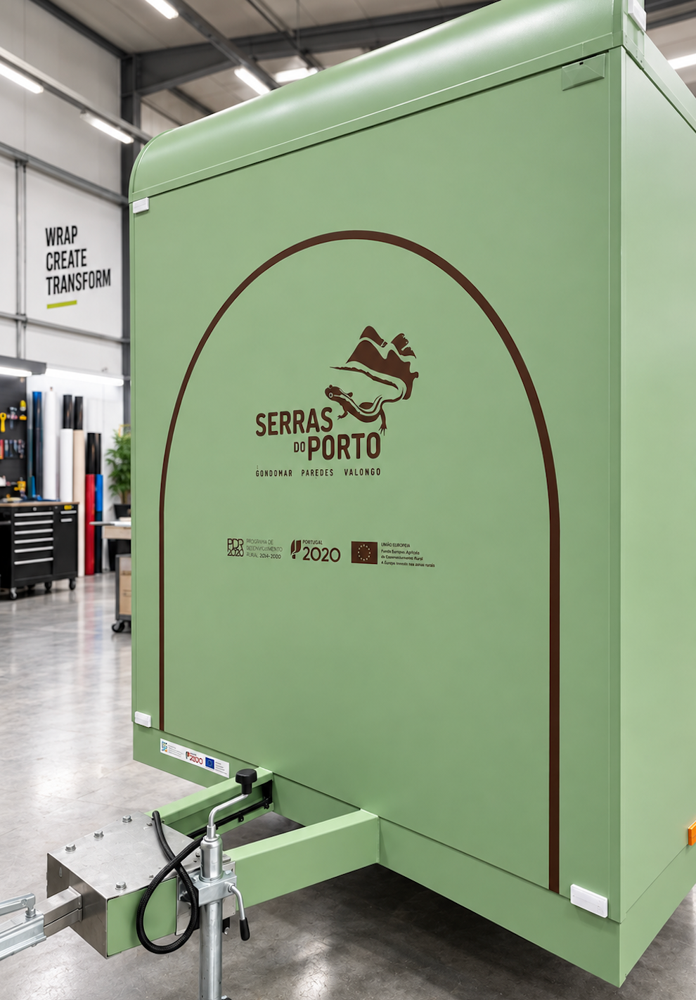 Projeto de viatura - Roulote — Design, produção e aplicação de vinil | Copimaia